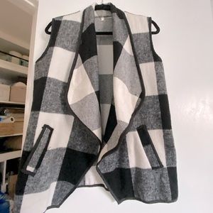 Plaid black and white vest